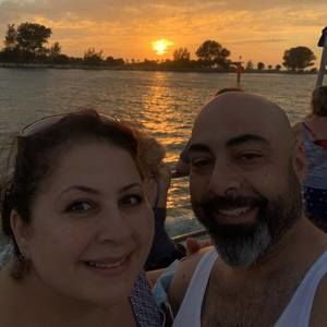 Meet your Posher, Mj